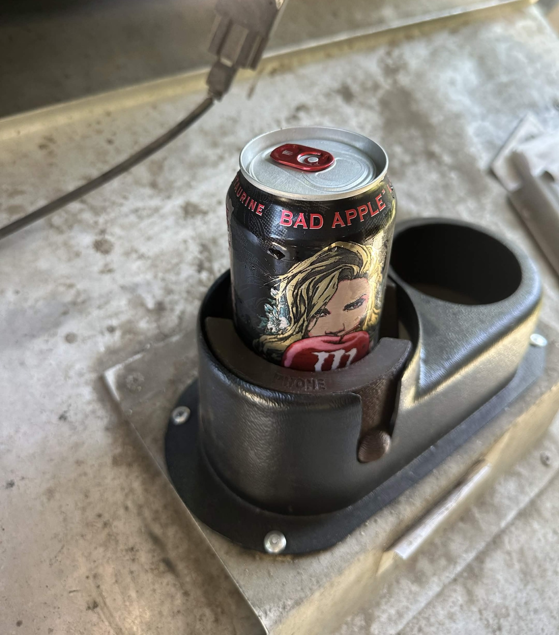 Standard side with can